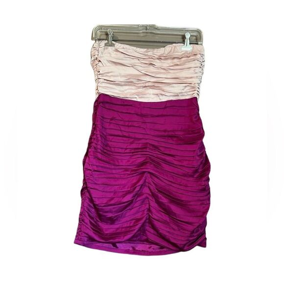 NWT! Express ruched strapless dress. Size 6 - Picture 13 of 13